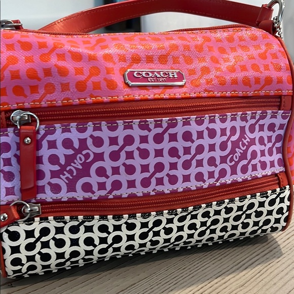 Coach Bag (small) - Picture 3 of 11